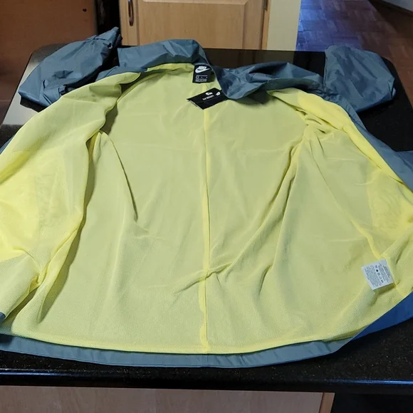 Nike Trench Coat - Picture 11 of 13